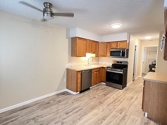 3rd image of 756 Jane Dr APT B