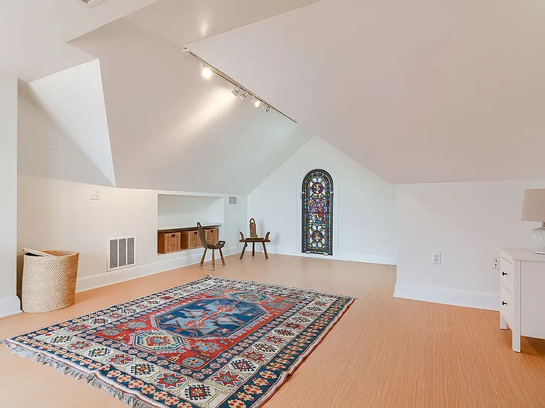 37 Rocky Neck Ave #A — Photo 35