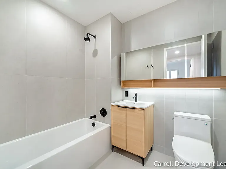 931 Carroll St #C1213 — Photo 12
