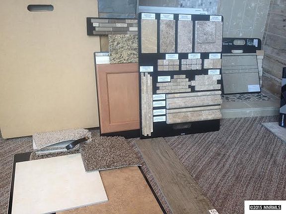 3rd image of 480 Papaya Dr