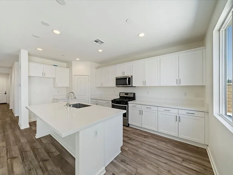 14502 Cessna Ln — Photo 11