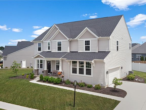 3rd image of 8949 Larkspur Dr