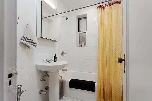 Sold by Abacus Properties | media 9