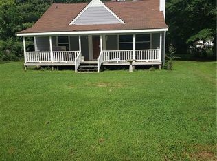 311 N Dickson St, Raeford, NC 28376