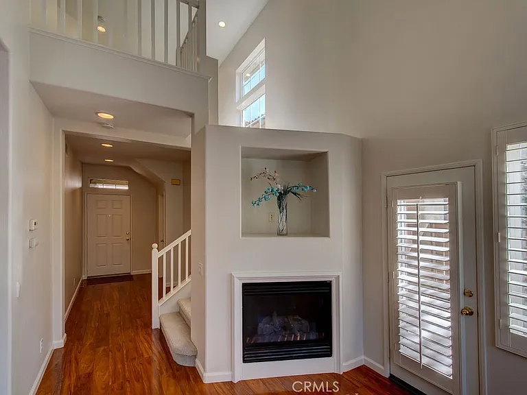 196 Cherrybrook Ln — Photo 3