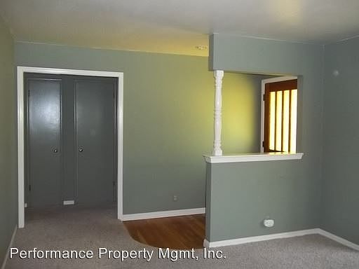 5th image of 1535 W Sussex Way