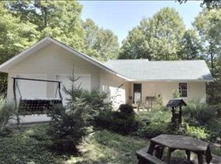 14650 Drummond Rd, Three Rivers, MI 49093