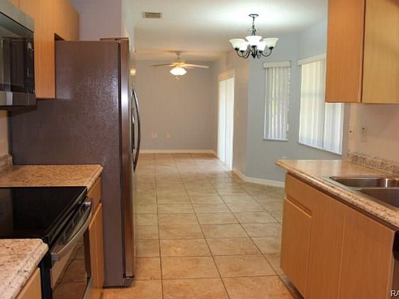 4th image of 8466 N Bladle Way