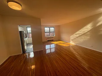 675 Academy Street, #6E