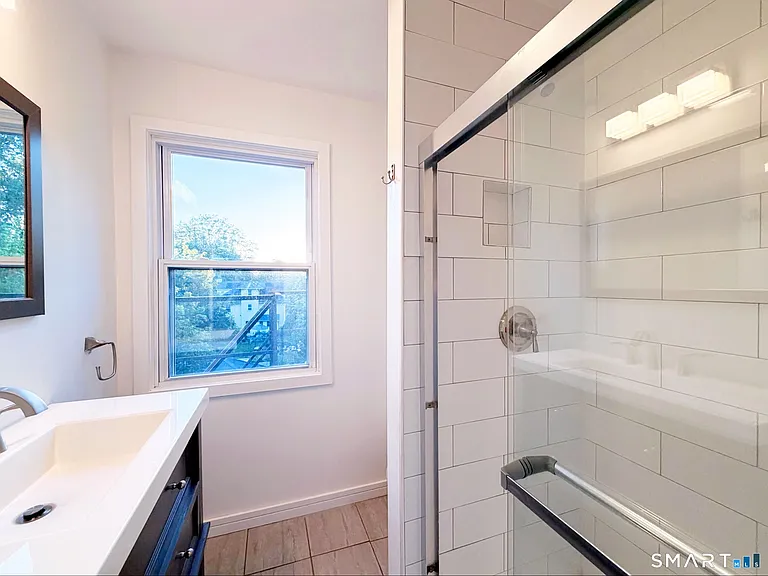 308 Alden Ave #B — Photo 16