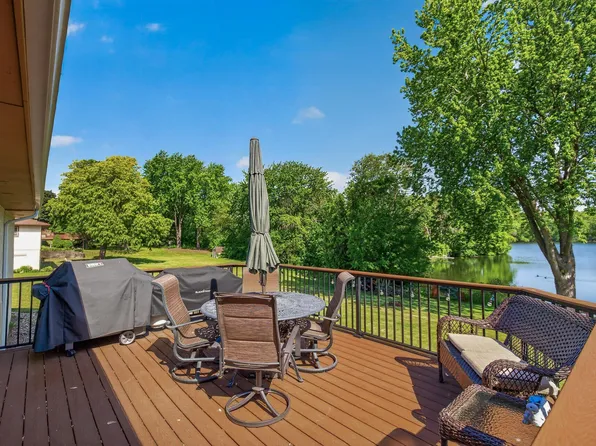 2133 62nd St E, Inver Grove Heights, MN 55077