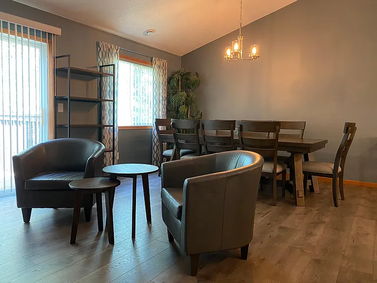 15391 Flower Way — Photo 6