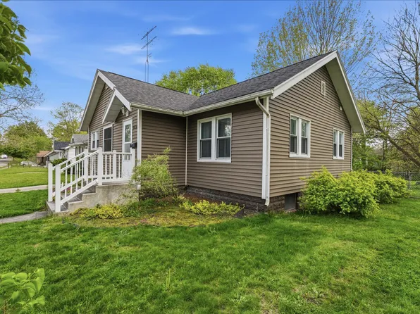 816 Burns St, Niles, MI 49120