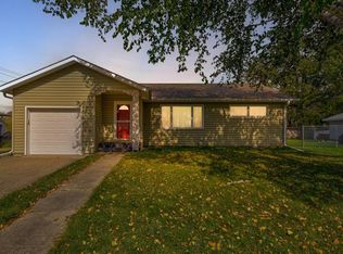 926 2nd St SW, Faribault, MN 55021