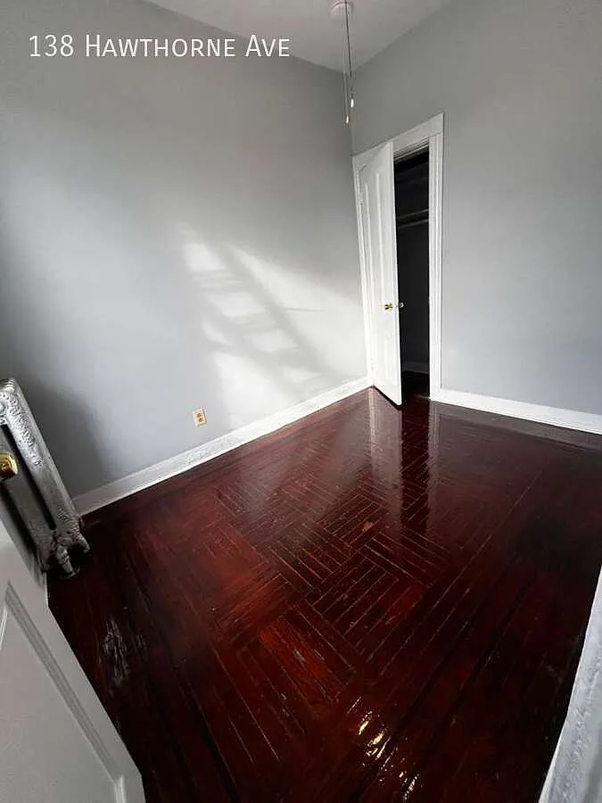 3 bed, $2,700 — Photo 3