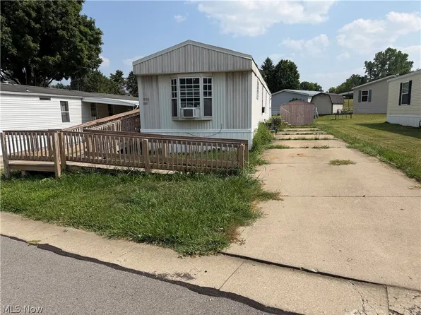 129 Harold Dr, Ashland, OH 44805