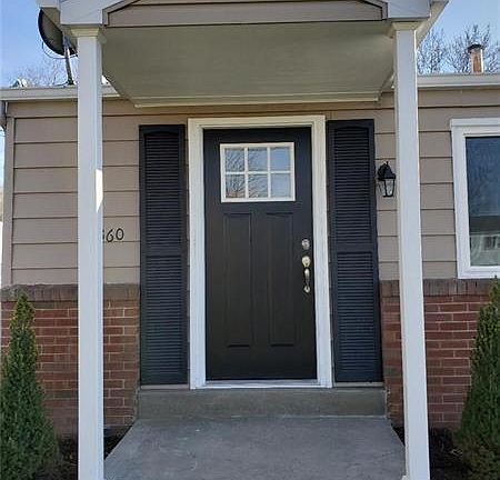 2nd image of 1360 Conway St