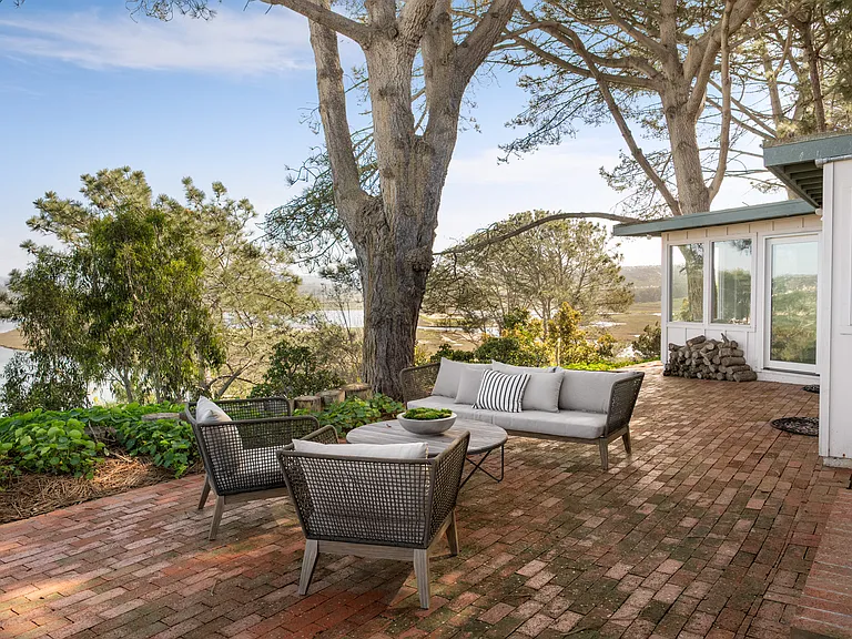 2165 Balboa Ave — Photo 4