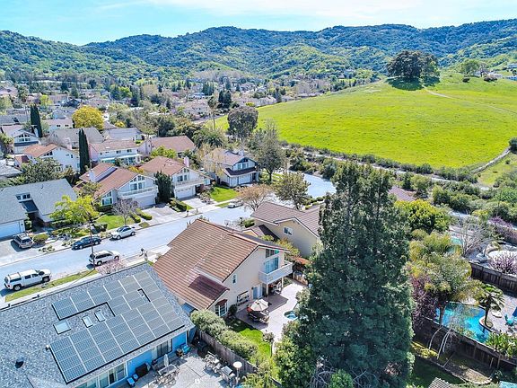 4th image of 1121 Casaba Creek Ct