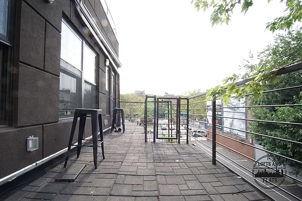 Rented by Lofts and Flats LLC | media 25