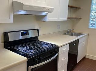 21 Cypress St #R, Brookline, MA 02445