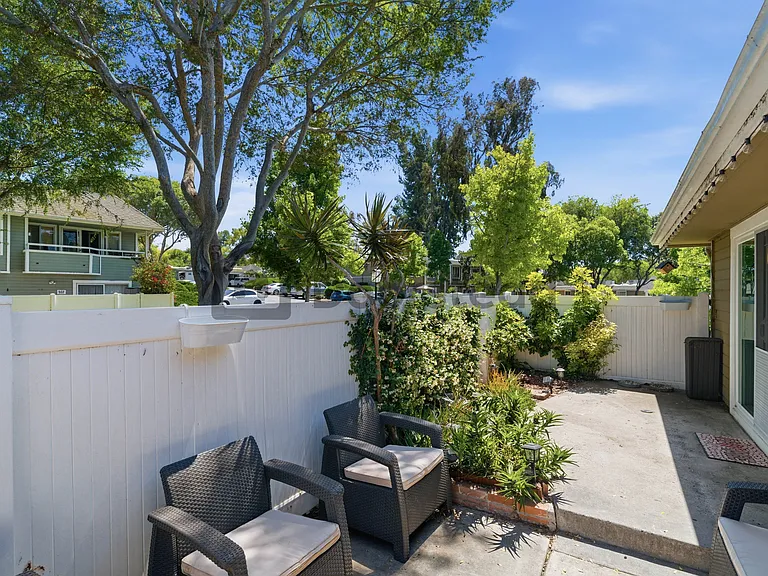 22172 Caminito Laureles — Photo 43