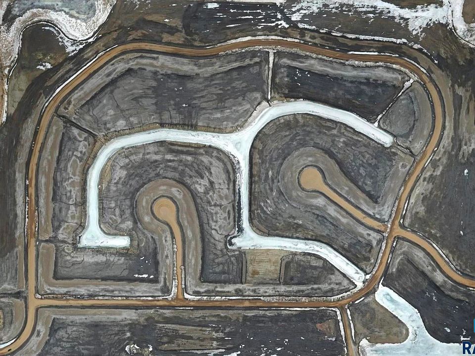 2nd image of Jacks Cir
