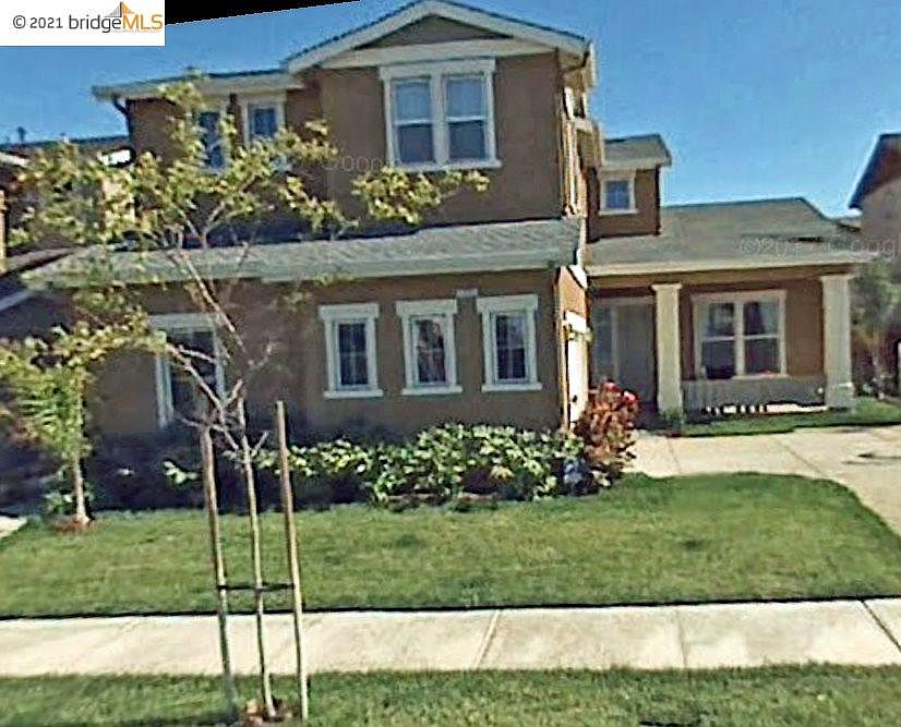 2nd image of 1052 Spruce St