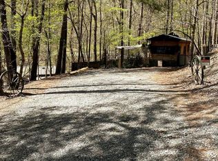 151 25th St, Ellijay, GA 30540