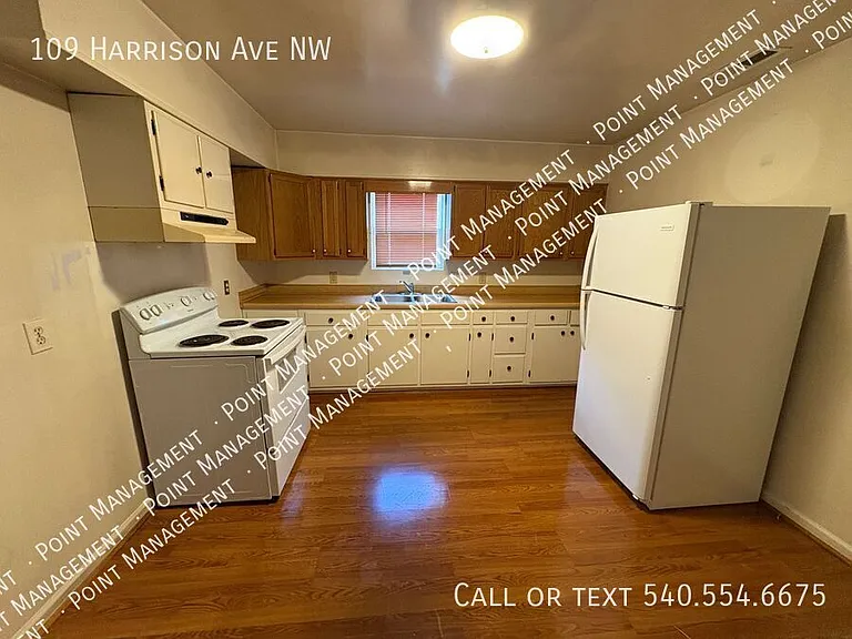 109 Harrison Ave NW — Photo 2