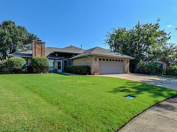 2nd image of 1725 Oriole Ct