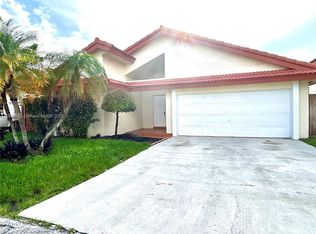 18800 NW 84th Ave, Hialeah, FL 33015