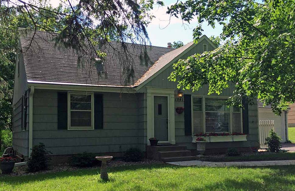 1st image of 1841 Alta Vista Dr