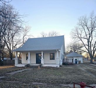 825 N Linden St, Belle Plaine, KS, 67013