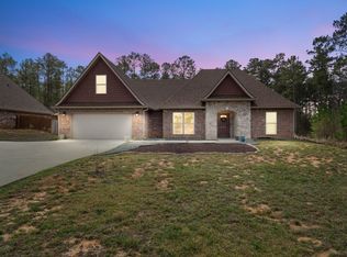 247 Kas Rd, Leesville, LA 71446