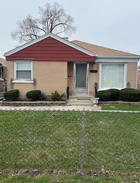 1st image of 1636 N 14th Ave