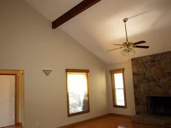 4th image of 3500 Sugartree Ct