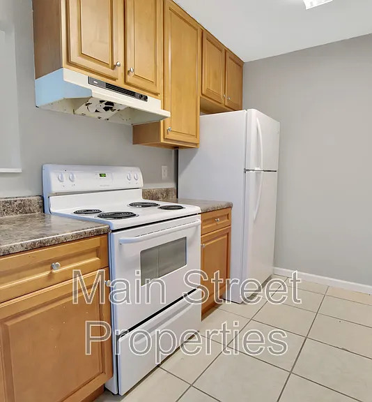 3346 Greenbriar Cir #D — Photo 6