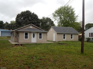 327 S 5th St, Phillipsburg, NJ 08865