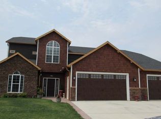 4906 Hudson St, Bismarck, ND 58503