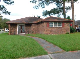 7841 Ebbtide Dr, New Orleans, LA 70126