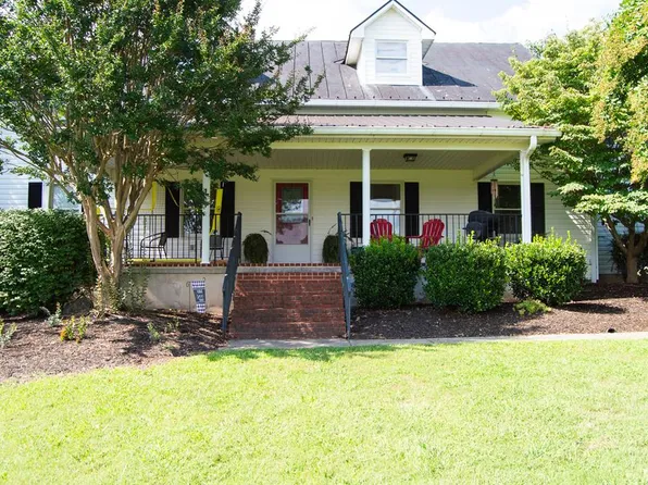 4740 Payneton Rd, Chatham, VA 24531