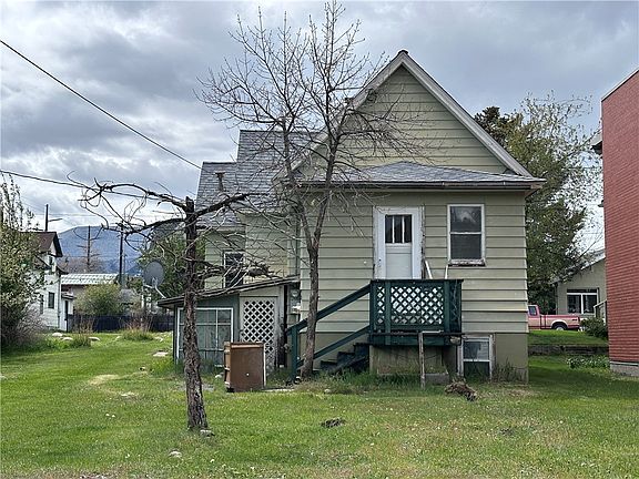 4th image of 316 Broadway Ave S