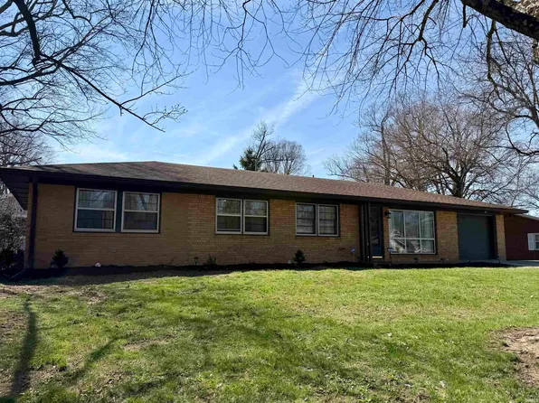 4801 W Peachtree Ln, Muncie, IN 47304