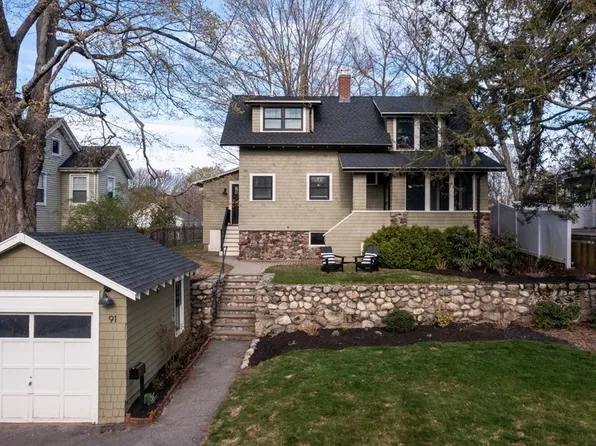 91 Lincoln St, Melrose, MA 02176