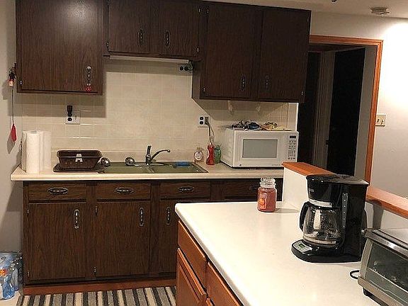 3rd image of 314 Cottage Dr