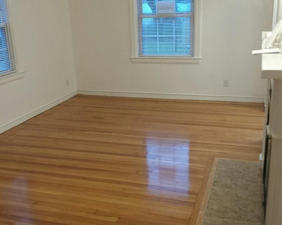 431 Auburn St, Cranston, RI 02910 Zillow