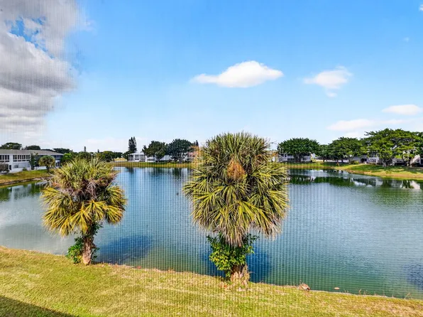 209 Somerset K, West Palm Beach, FL 33417