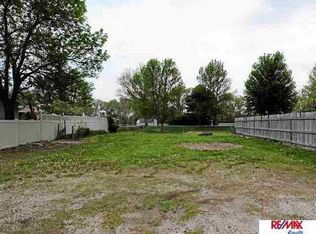 1507 W Military Ave, Fremont, NE 68025