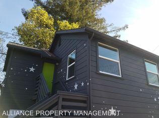 864 4th St APT 1, Santa Rosa, CA 95404